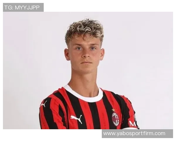 伊布之子马克西米利安正式加盟阿贾克斯米兰转会成功引发关注